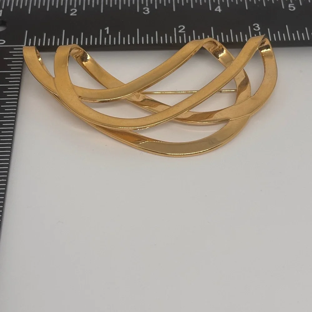 N/A modern sculptural